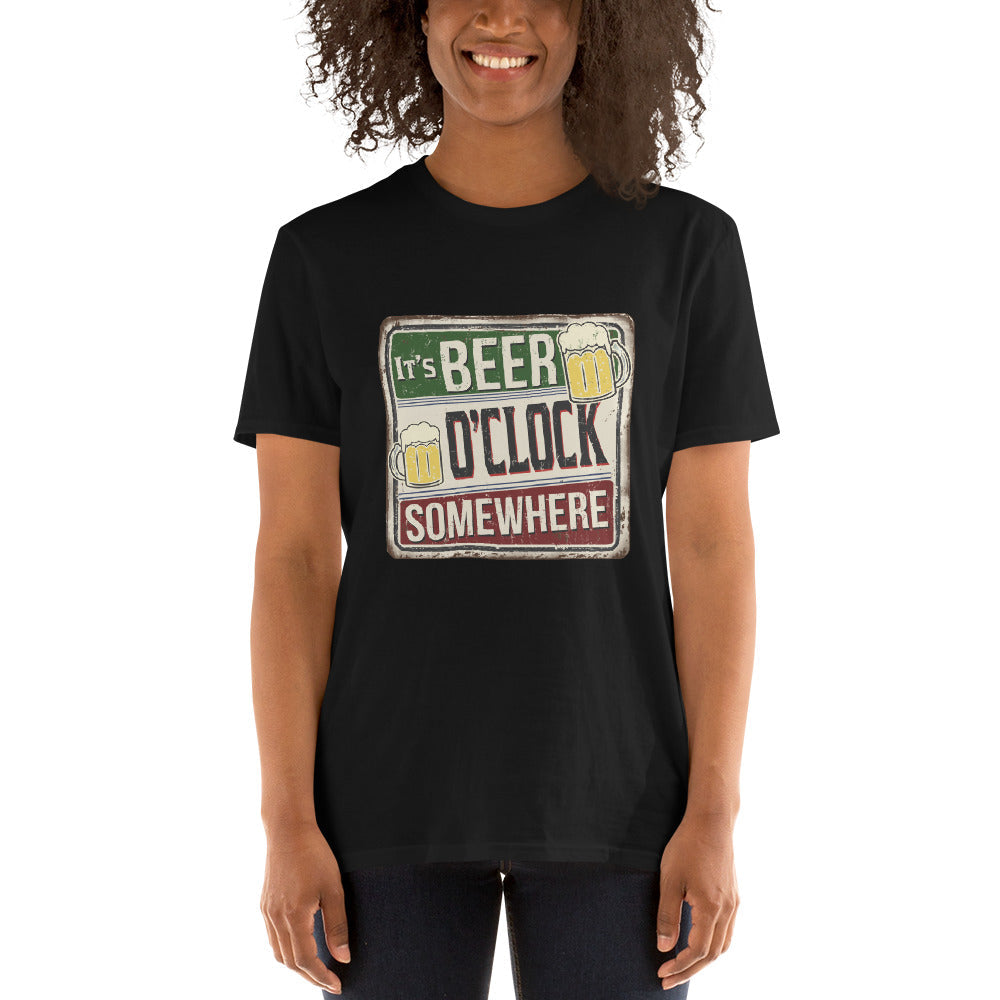 Camiseta en Inglés - It's Beer O'Clock Somewhere